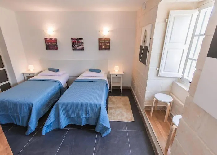 Central Valletta House